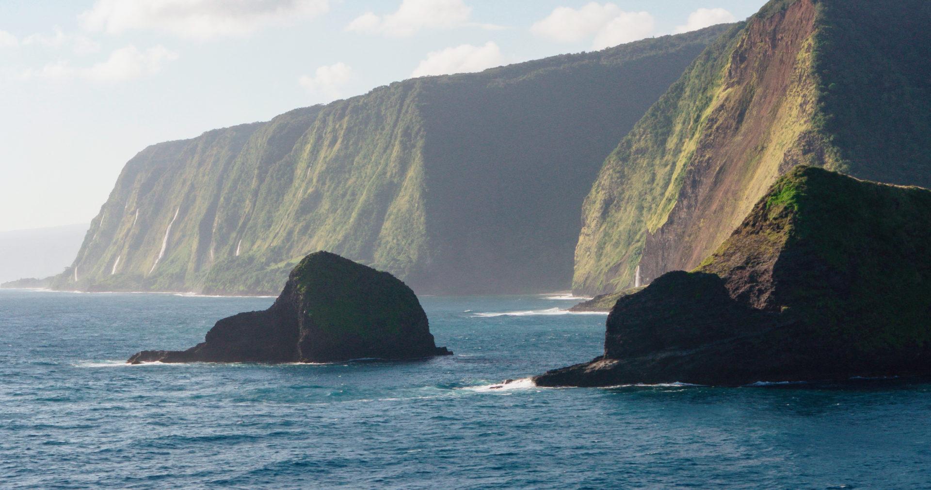 The Ultimate Big Island Travel Guide: Local Food, Coffee, Sunsets & More